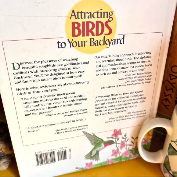 Vintage Coventry Bird Mugs and Hardcover Attracting Birds Book Set of 3 - Picture 5 of 9